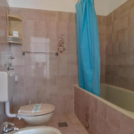 Ferienwohnung Fur 6 Personen Ca 80 Qm In Orebic, Dalmatien Suddalmatien - B44539 شقة *